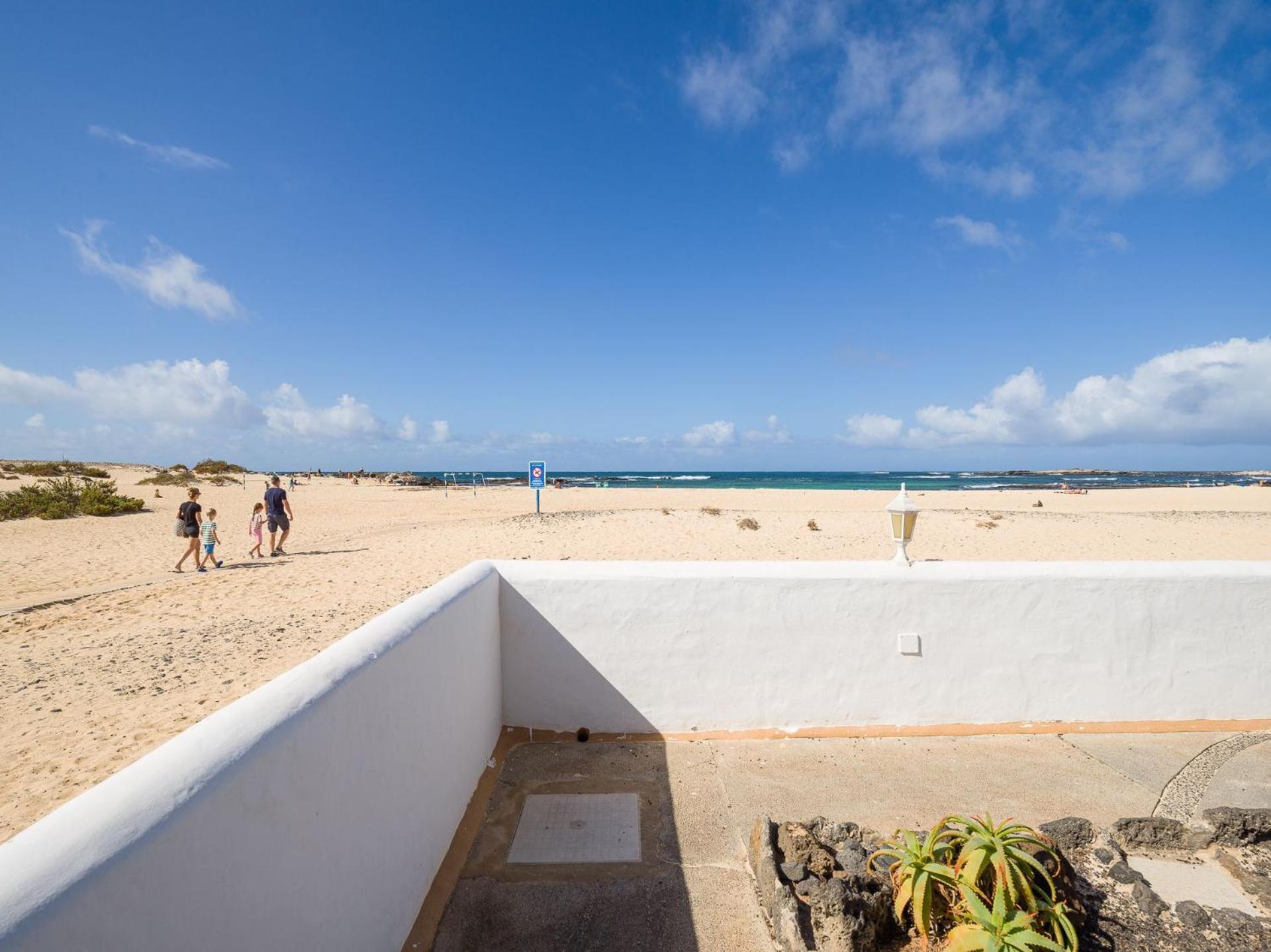 Apartamento Nire Lula En La Misma Playa Cotillo 外观 照片